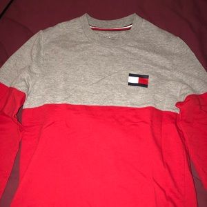 Tommy Hilfiger long sleeve shirt